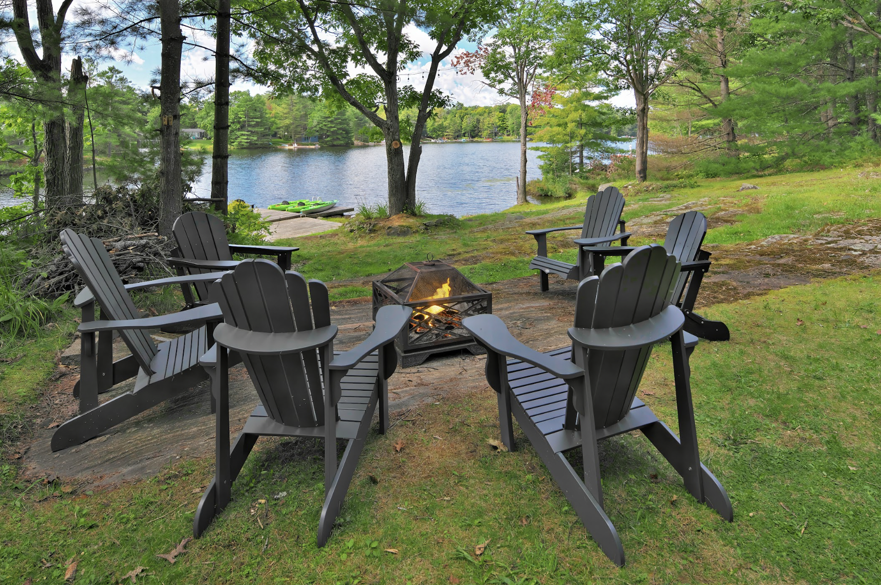 Outdoor fire pit area